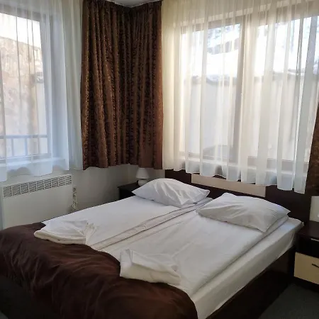 уют гранд манастира Pamporovo