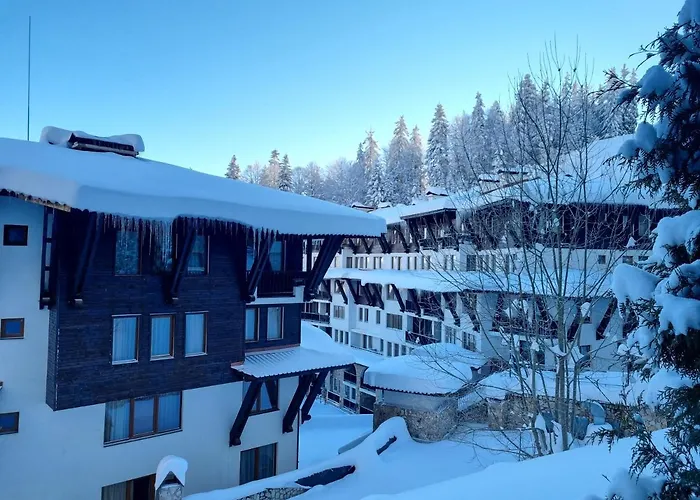 уют гранд манастира * بامبوروفو