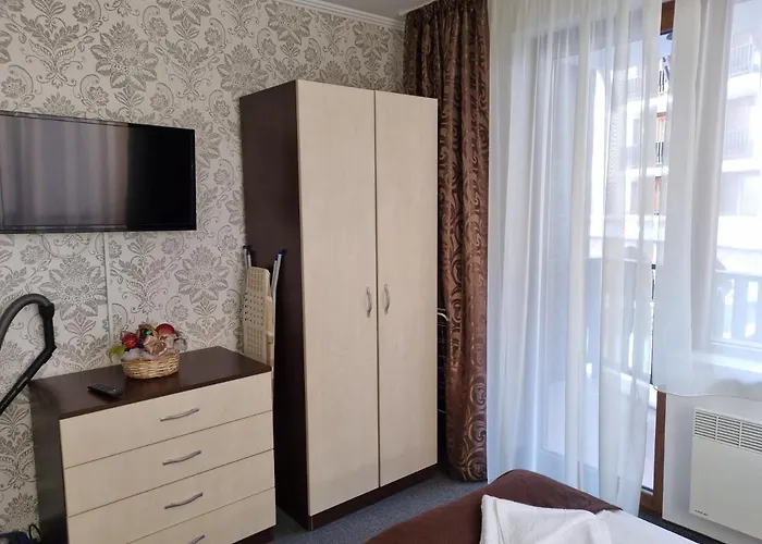 уют гранд манастира شقة