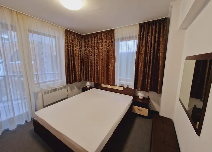 уют гранд манастира شقة