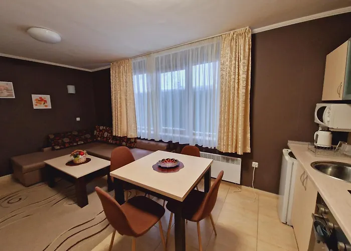 уют гранд манастира بامبوروفو